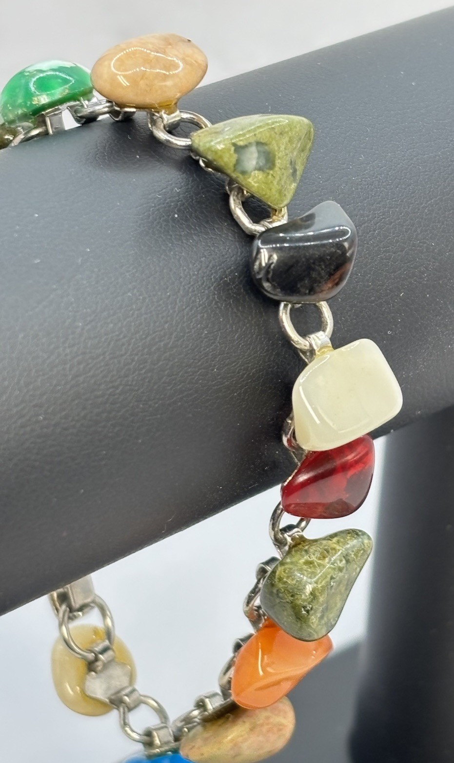 Vintage Link Polished Stone Glass Tumbled Agate Bracelet Rainbow 6.5”