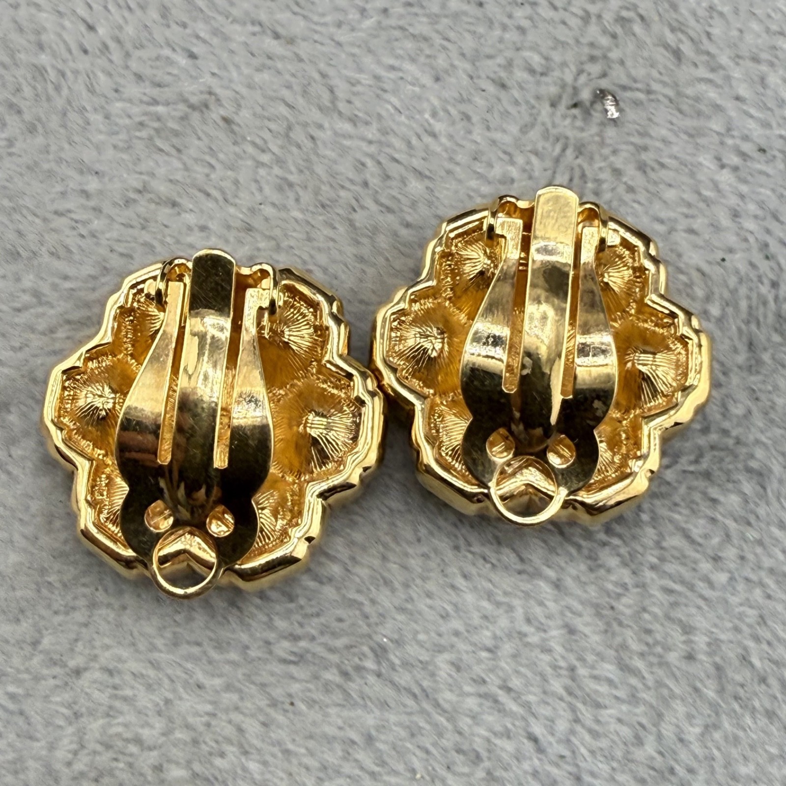 Vintage Swarovski Earrings Rhinestone Clip Ons Honeycomb