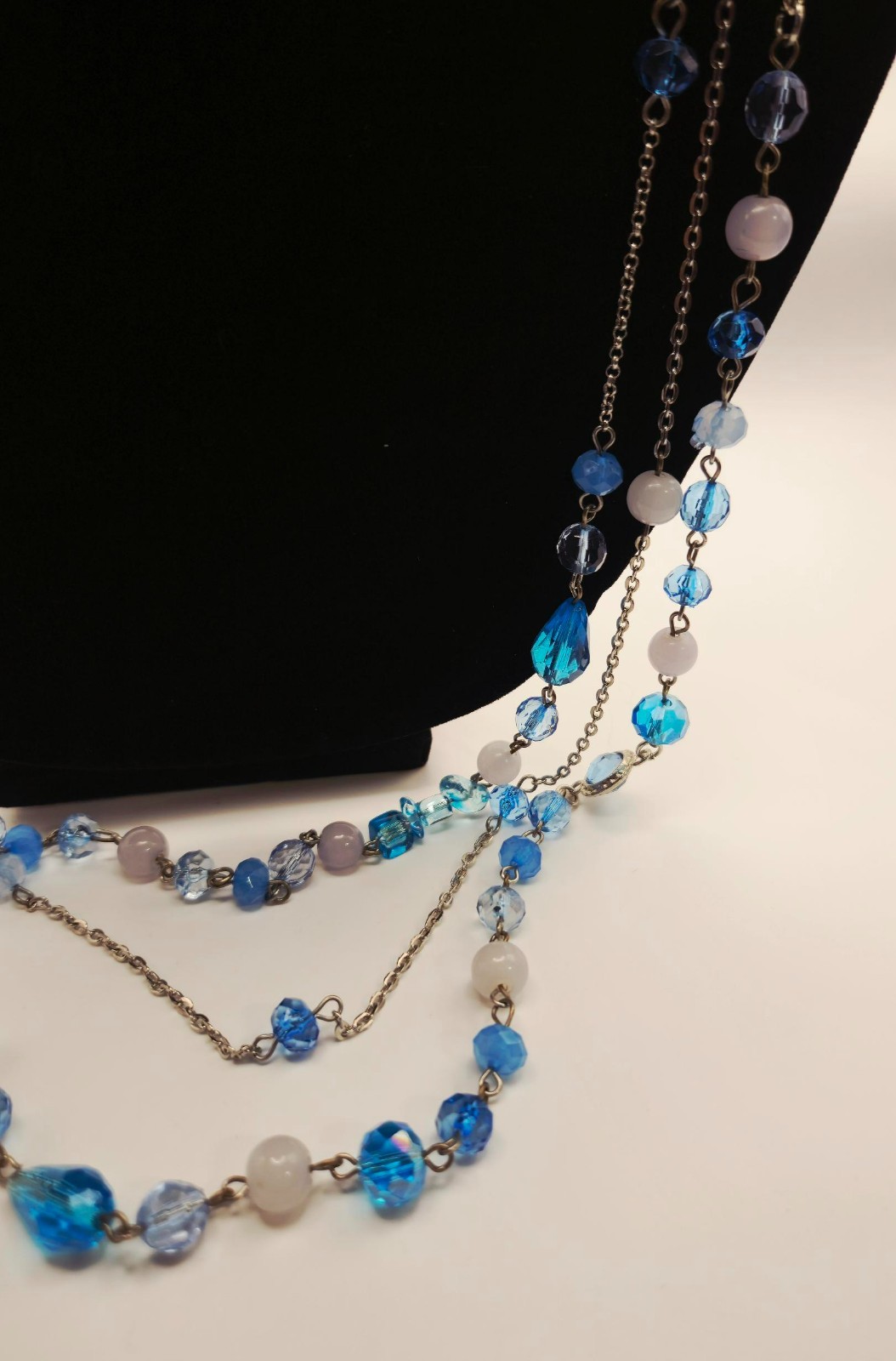 Vintage Triple Strand Blue Glass Bead Necklace Silver Tone Chain Unbranded Multi