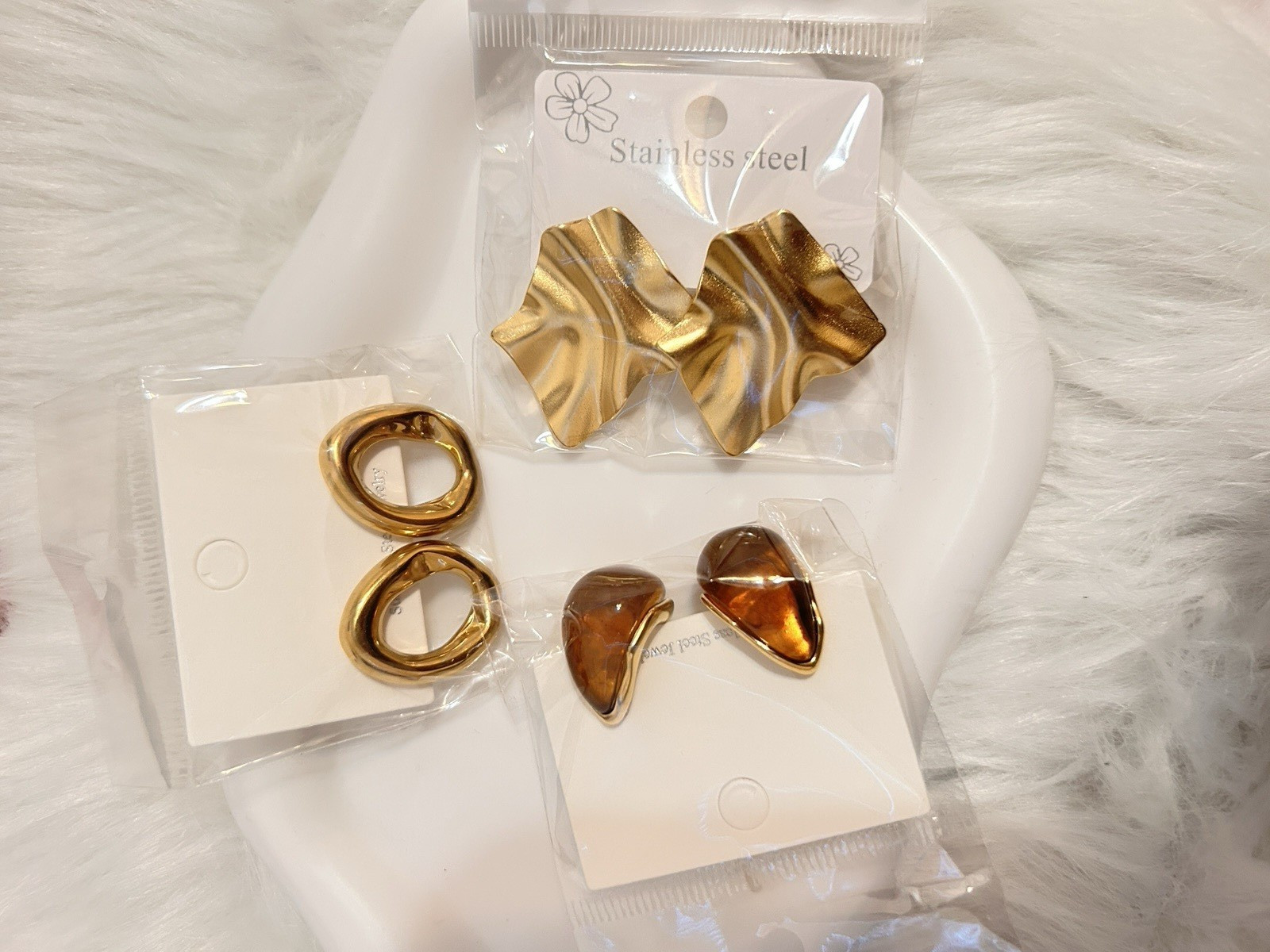 Stainless Steel Mixed Lot Women’s Fashion Earrings Gold & Brown 6 Pieces