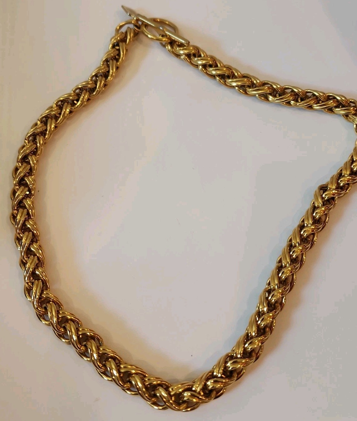 Vintage Anne Klein Lion Logo Gold Tone Chunky Toggle Chain Necklace 16″