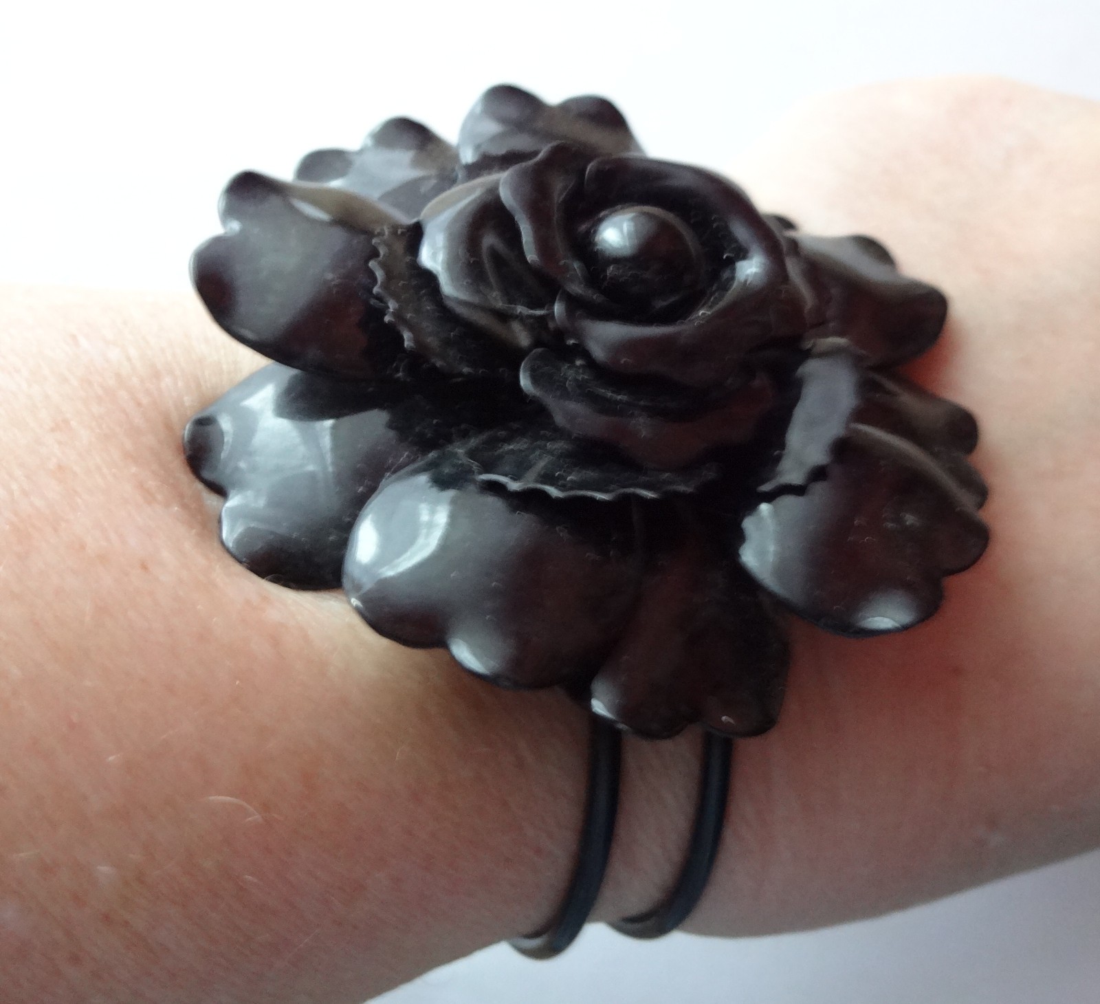 Vtg Chunky Black Enamel Metal Rose Flower Clamper Bracelet Rare Mourning
