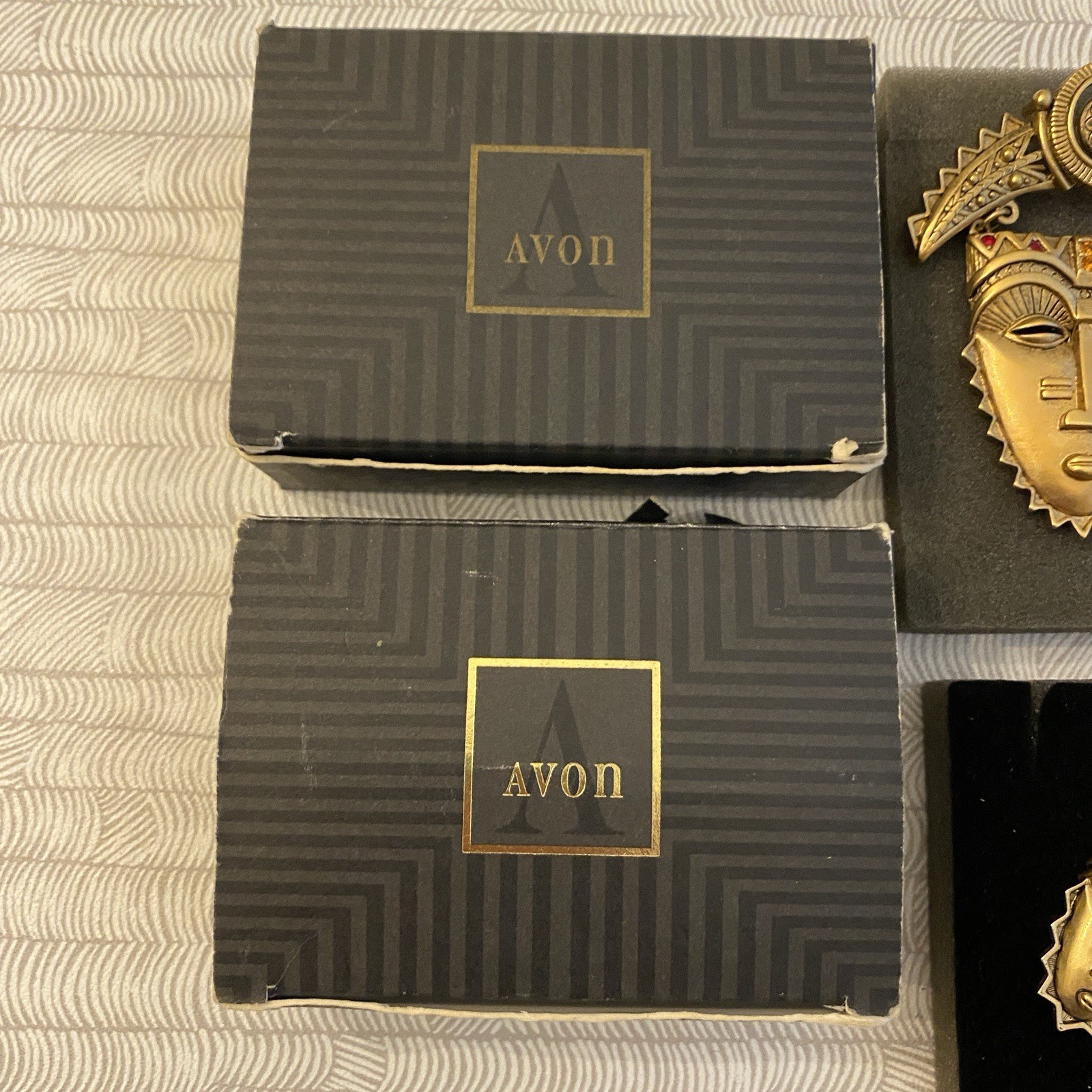 Coreen Simpson for Avon 1994 African Tribal Mask Brooch & Pierced Earring Set