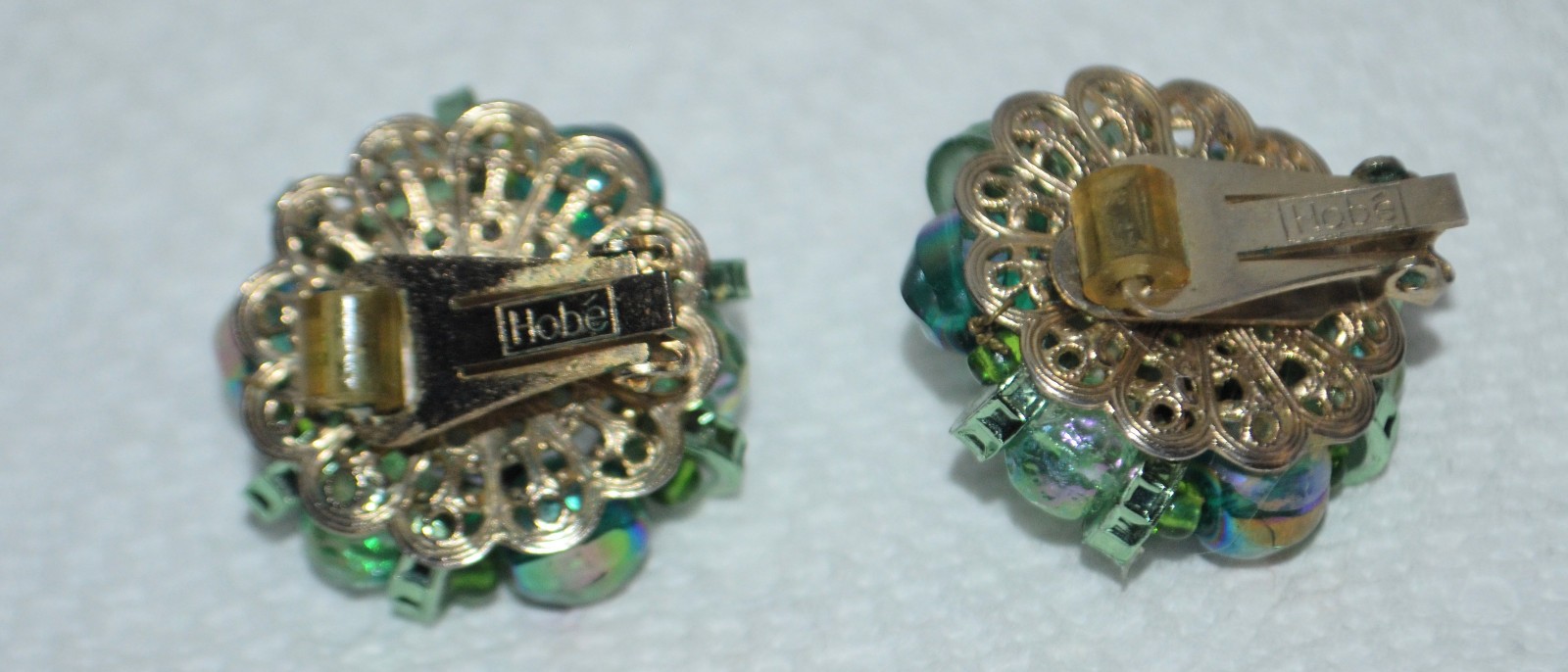 Vintage Signed Hobé Cluster Clip On Earrings – Fabulous Green
