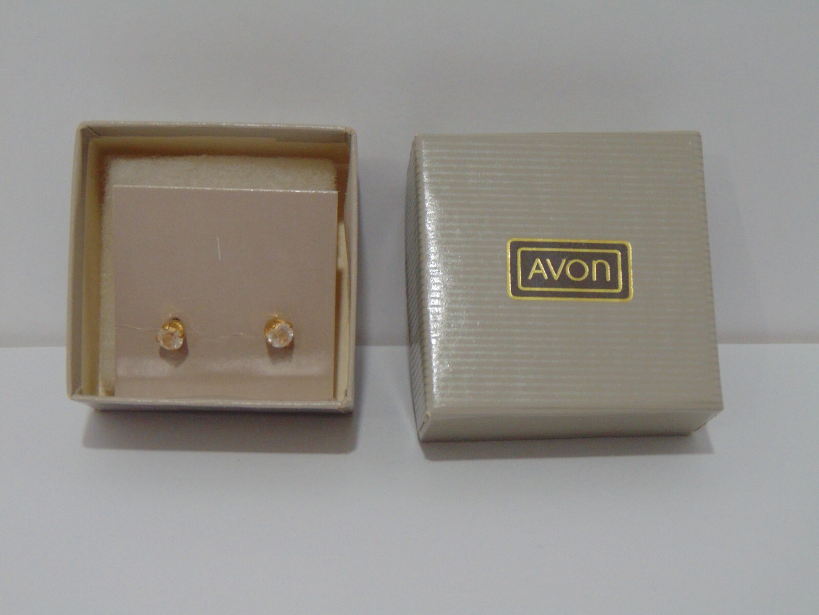 Avon Simulated Diamond Stud Earrings NOS 1984