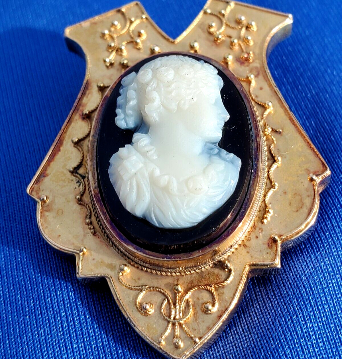 Victorian Memory Locket Brooch Antique 14K GOLD Deco HardStone Onyx Cameo Broach