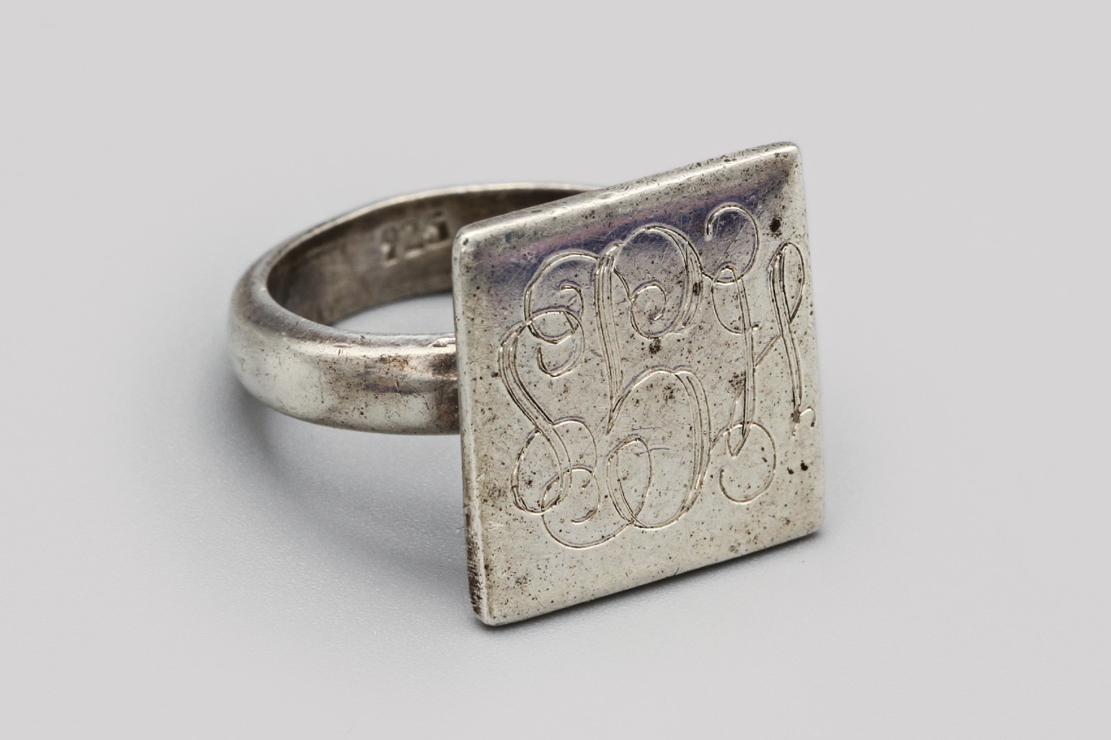 Engraved Letters Squared Ring Size 4.5, 925 Sterling Silver Monogram Pinky Ring