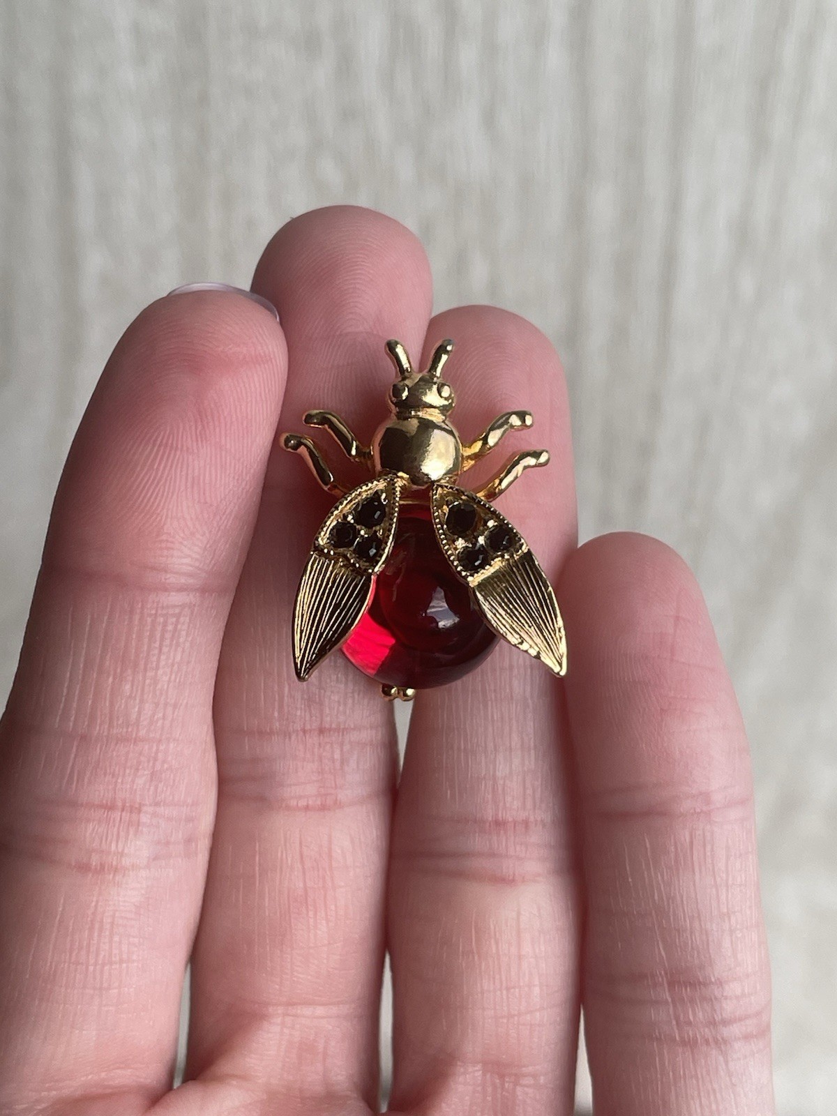 VTG Trifari Red Jelly Belly Trembler Wings Black Rhinestone Bug Bee Pin Brooch