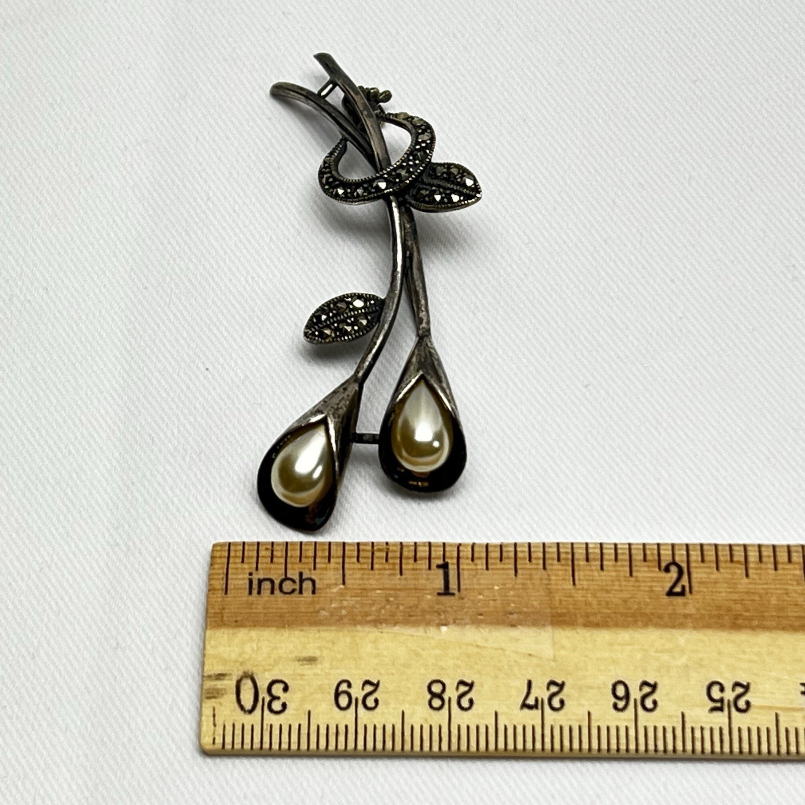 Vtg Silver Calla Lily Brushed Elongated Stems Marcasite Faux Pearls Pin Brooch