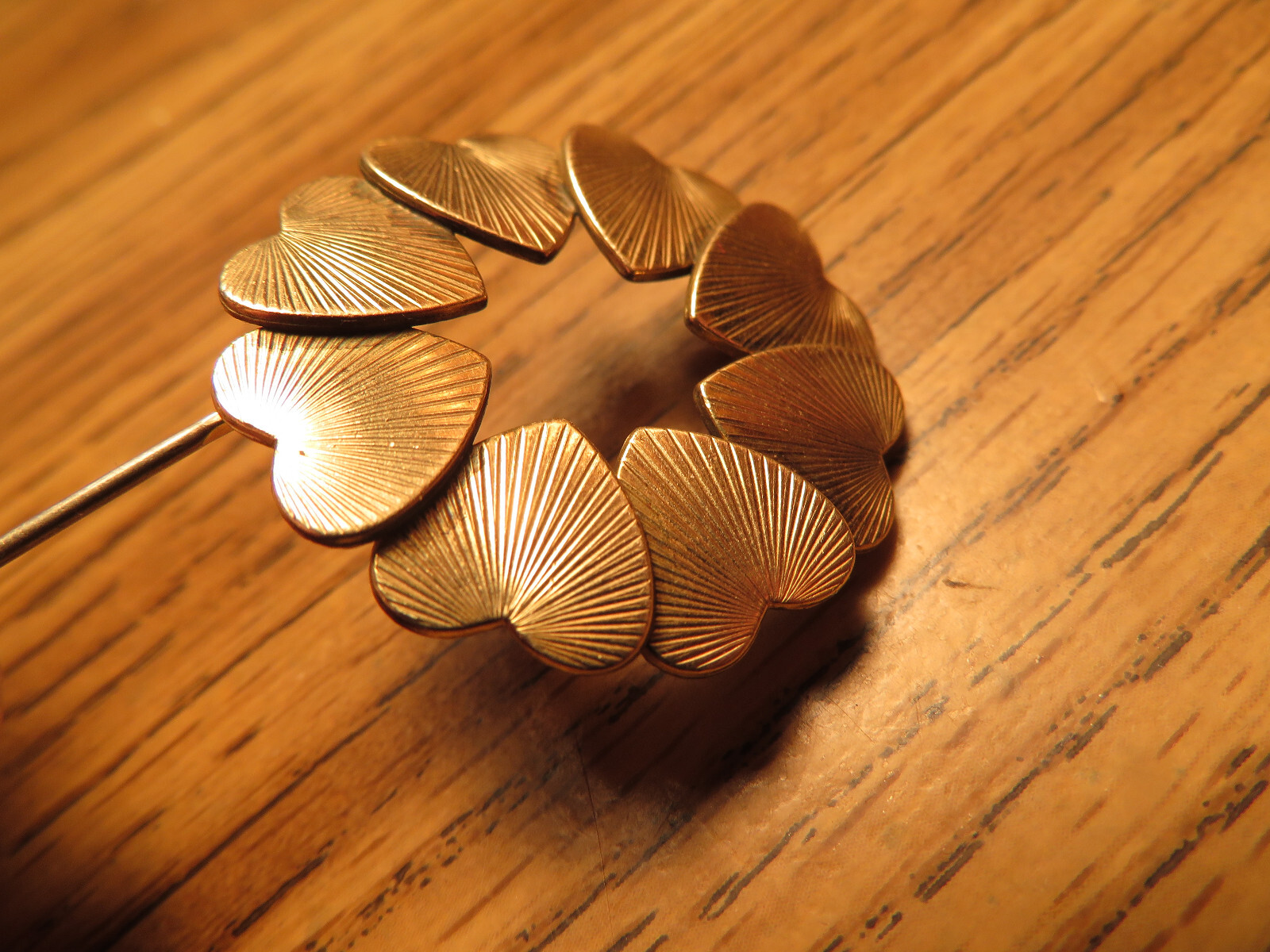 Vintage 1/20th 12K Gold Filled Mini-Hearts Brooch Signed BB Bond Boyd