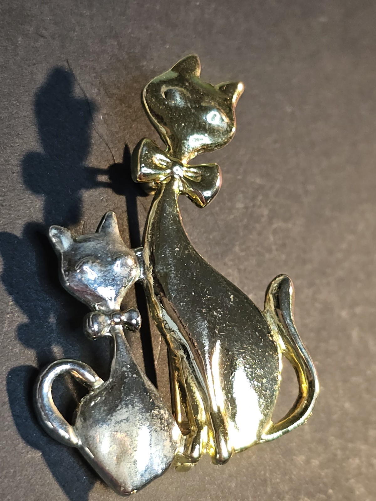 Vintage Brooch Gold Silver Tone Cat Kitten Siamese Mother Baby Pin Feline Love
