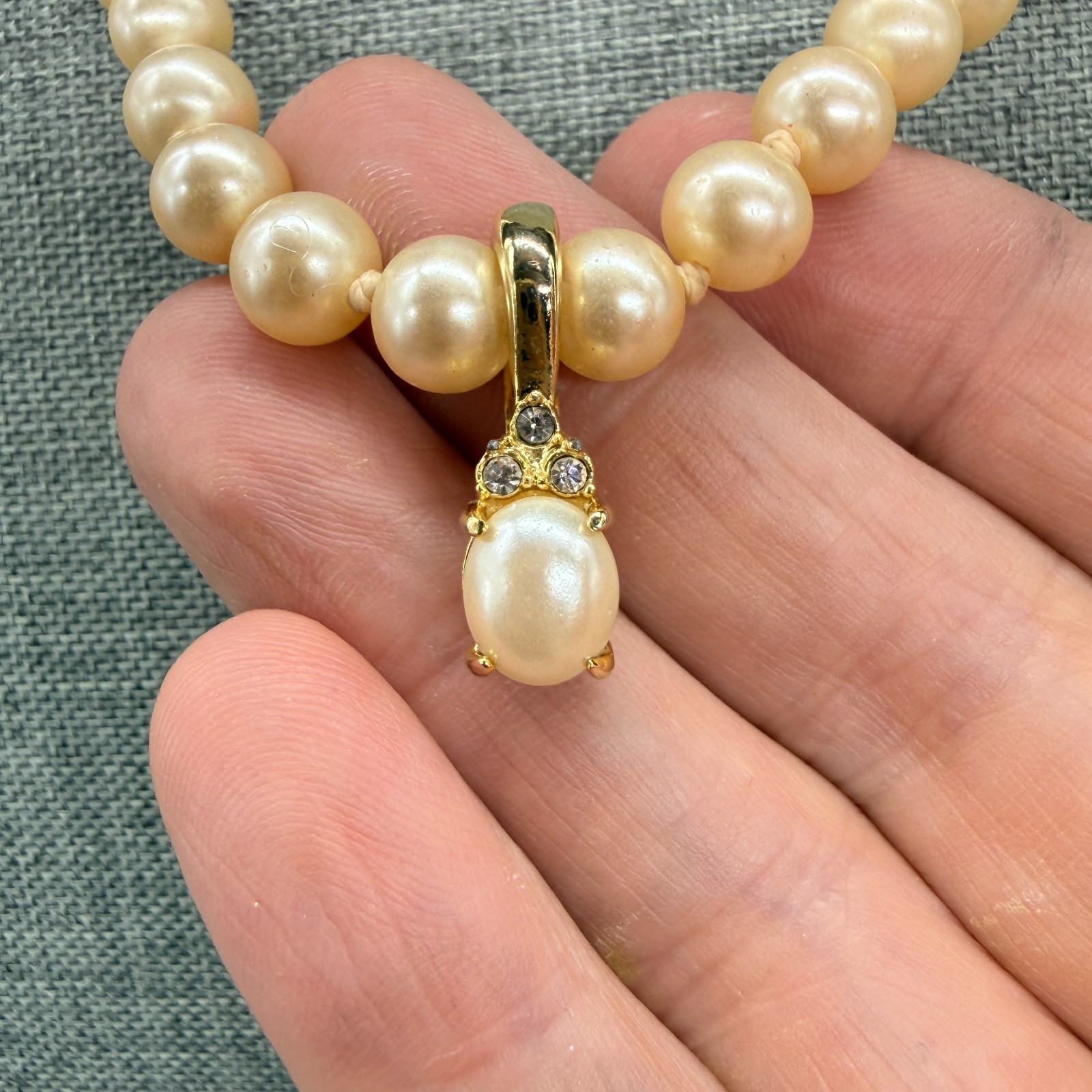 Vintage Pearl Necklace Cream Approximately 6 mm 22 Inches Rhinestone Pendant