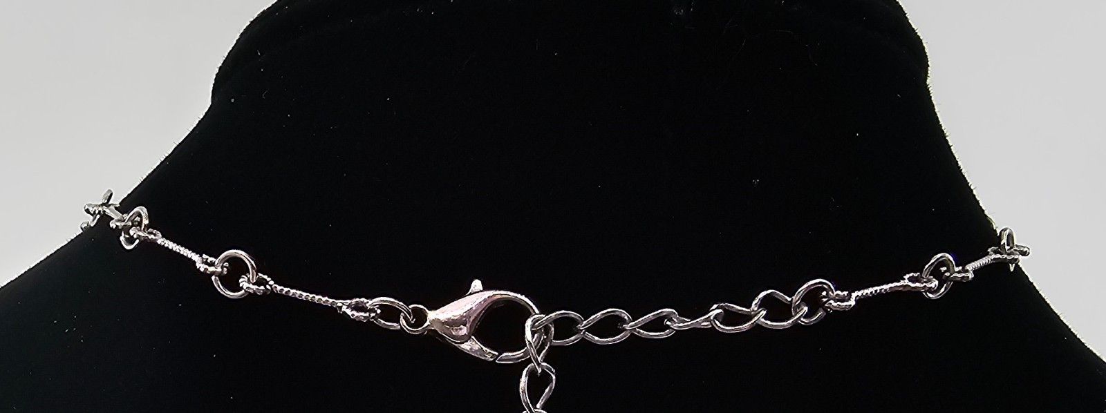 Vintage Silver Tone Waterfall Necklace Mesh Chainmail Bib and Ornate with Knots