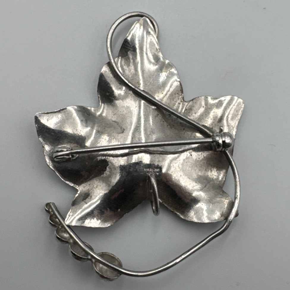 Sterling Silver 925 Leaf Design Vintage 47.29mm Brooch 6.4g