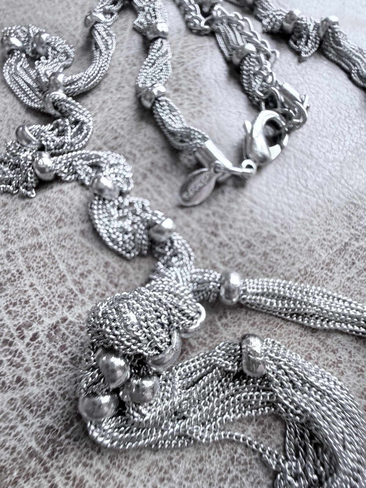 Y2K Vintage Signed Chico’s Y-Drop Necklace Silver Tone Slinky Fidget-Friendly