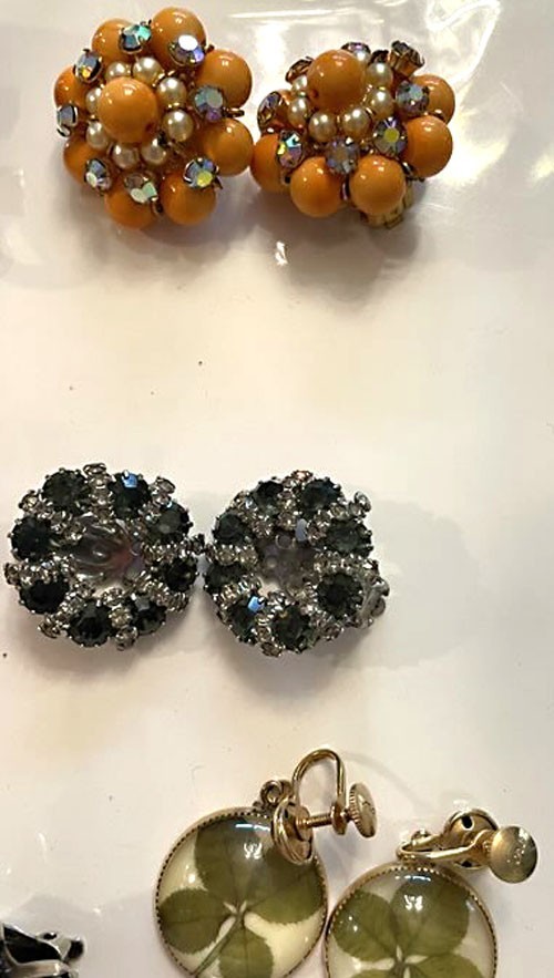 9 PAIR SIGNED VINTAGE EARRINGS CAVINESS KJL KRAMER WEISS CORO RS BOWS FLOWERS