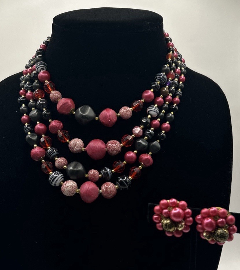 Vtg Signed Japan Beaded Necklace/clip on earring Set