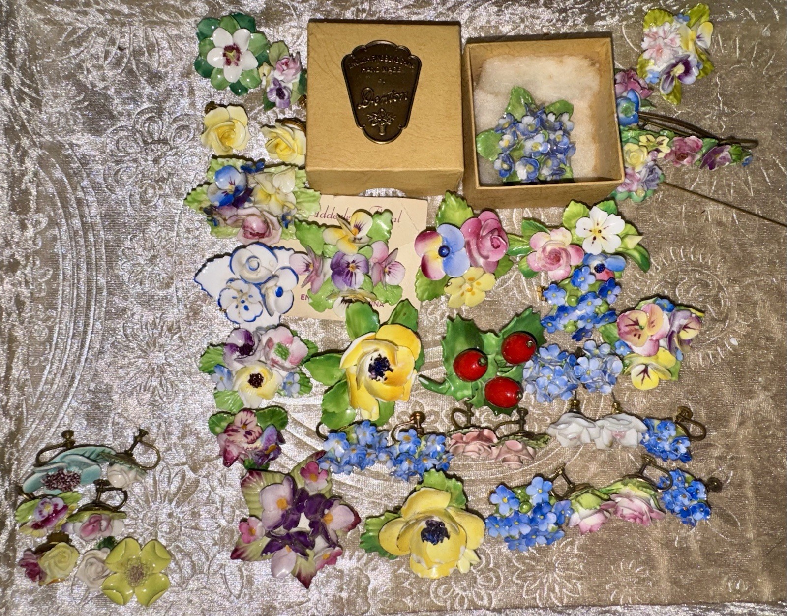 Vtg Jewelry Lot Signed English Fine Bone China Flower Art Brooch Earring Garden