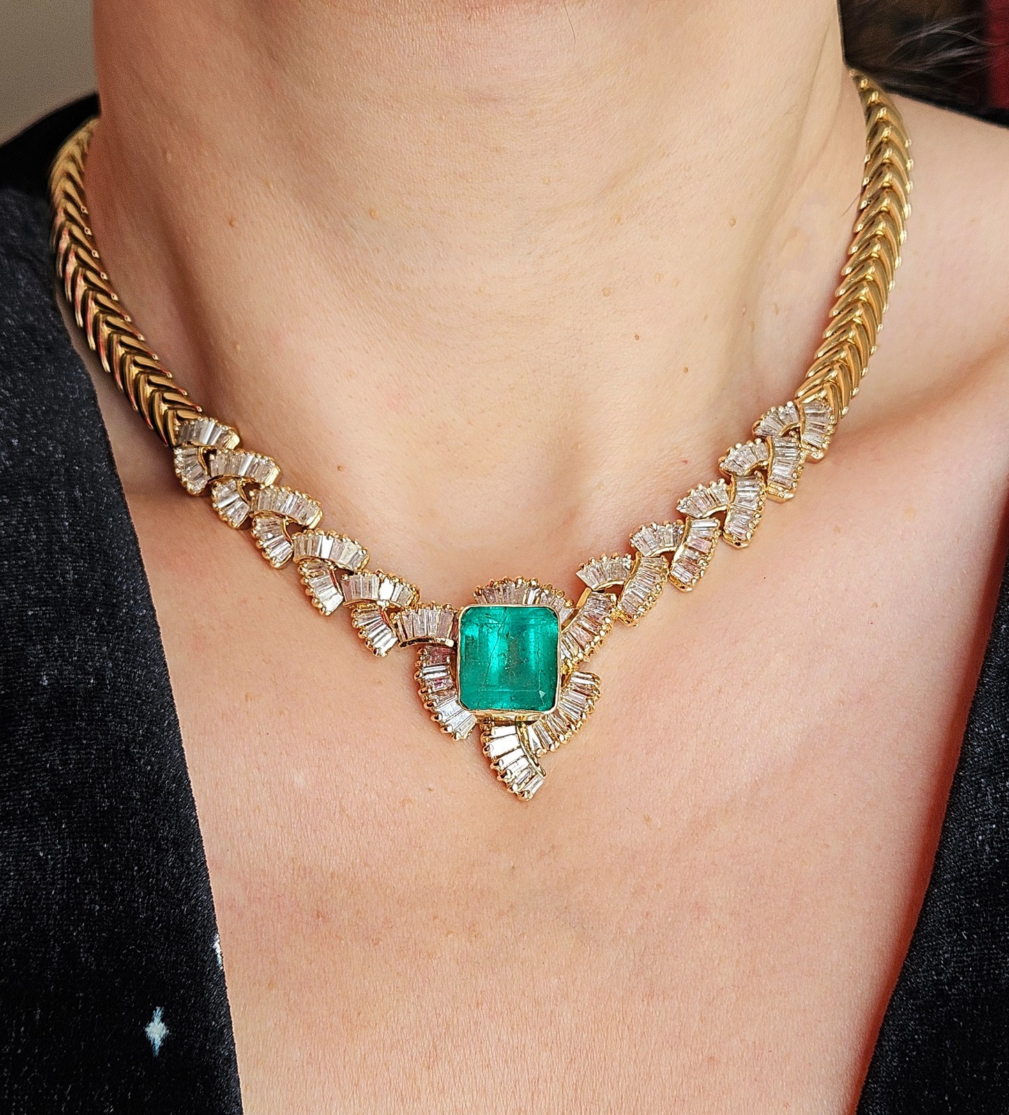 GIA 12.60ct Colombian Emerald 6.0ctw Diamond 14K Gold Collar Choker Necklace