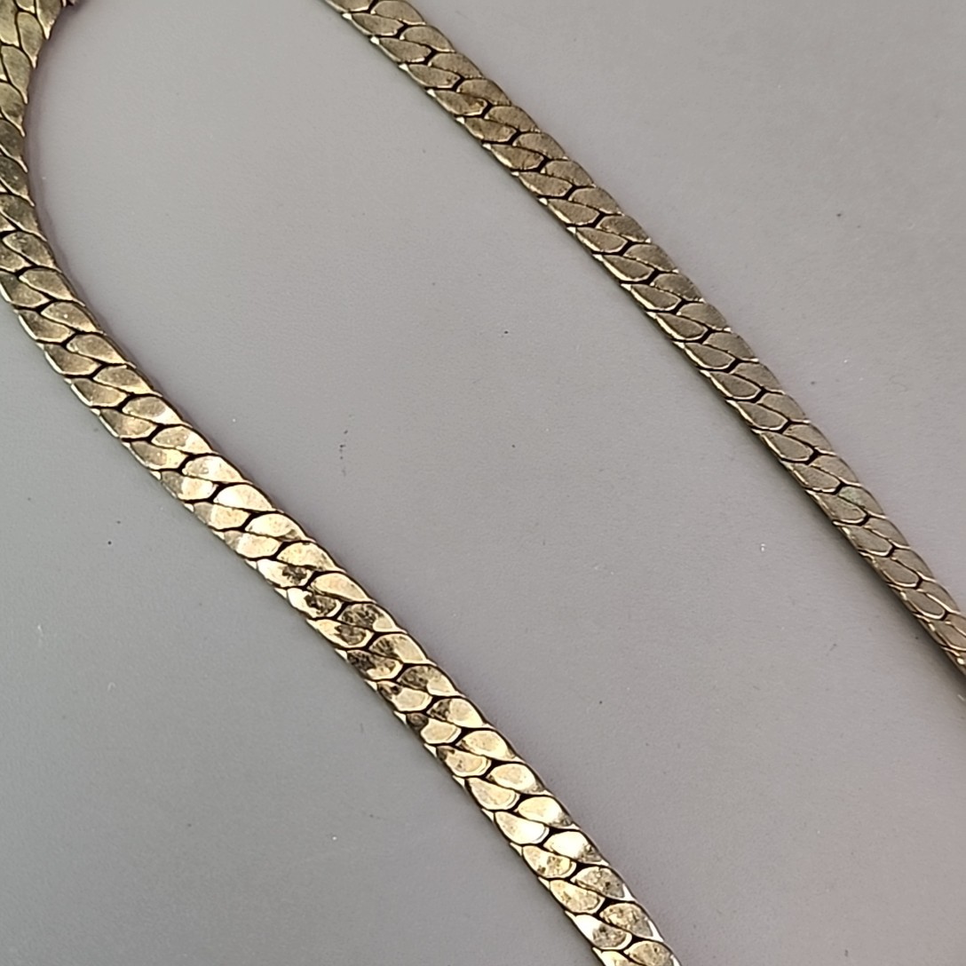 Vintage Chain Tassel Necklace Herringbone Gold Tone Floating Buckle Pendant 15.5