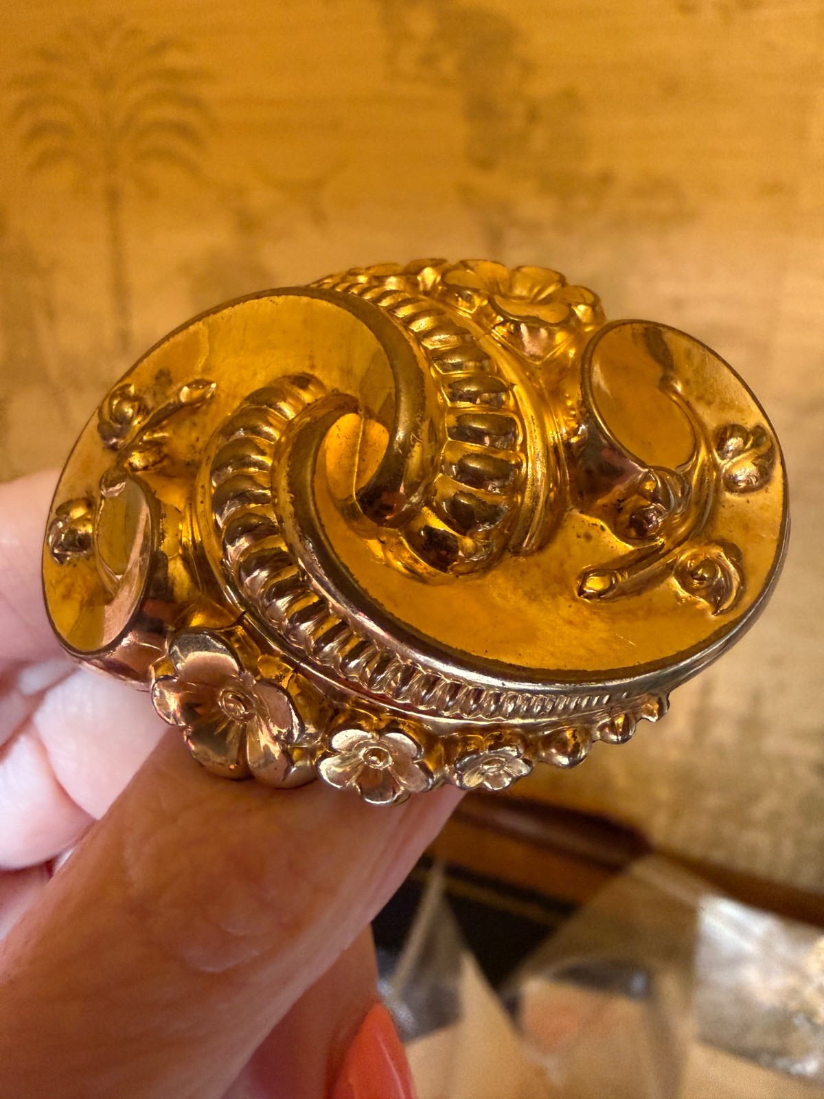 Antique Vintage Brooch Gold Tone Swirls Flower C Clasp Pin Repousse Biedermeier