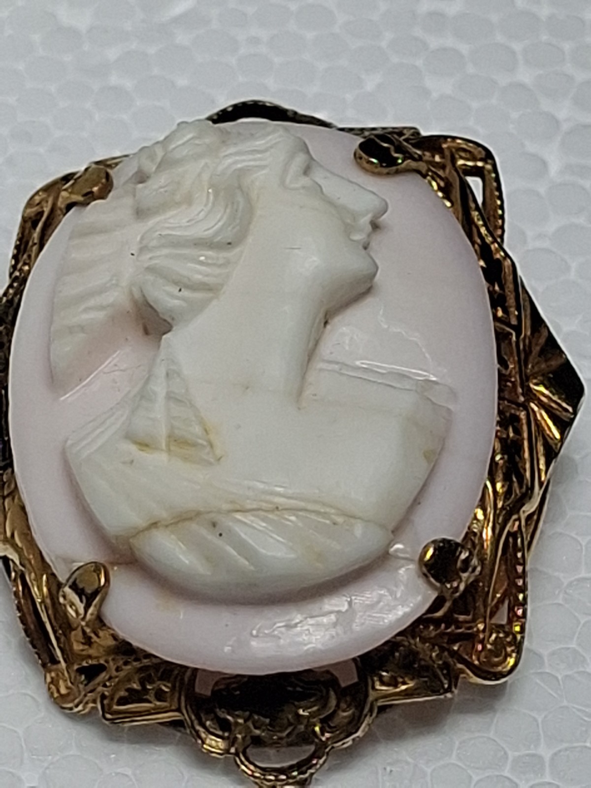 Antique Shell Cameo Brooch Pale Pink 1/20 12kt Gf Damage To Cameo Noted In Photo