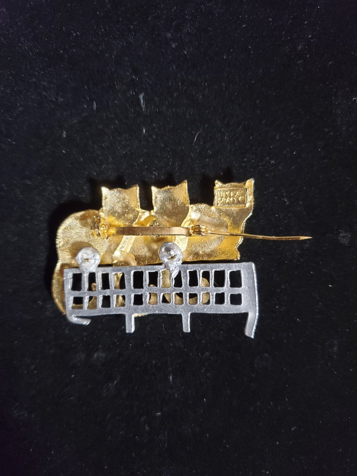 Vintage Ultra Craft Signed Gold & Silver Tone Cat Brooch Pin Gift Unisex Adult