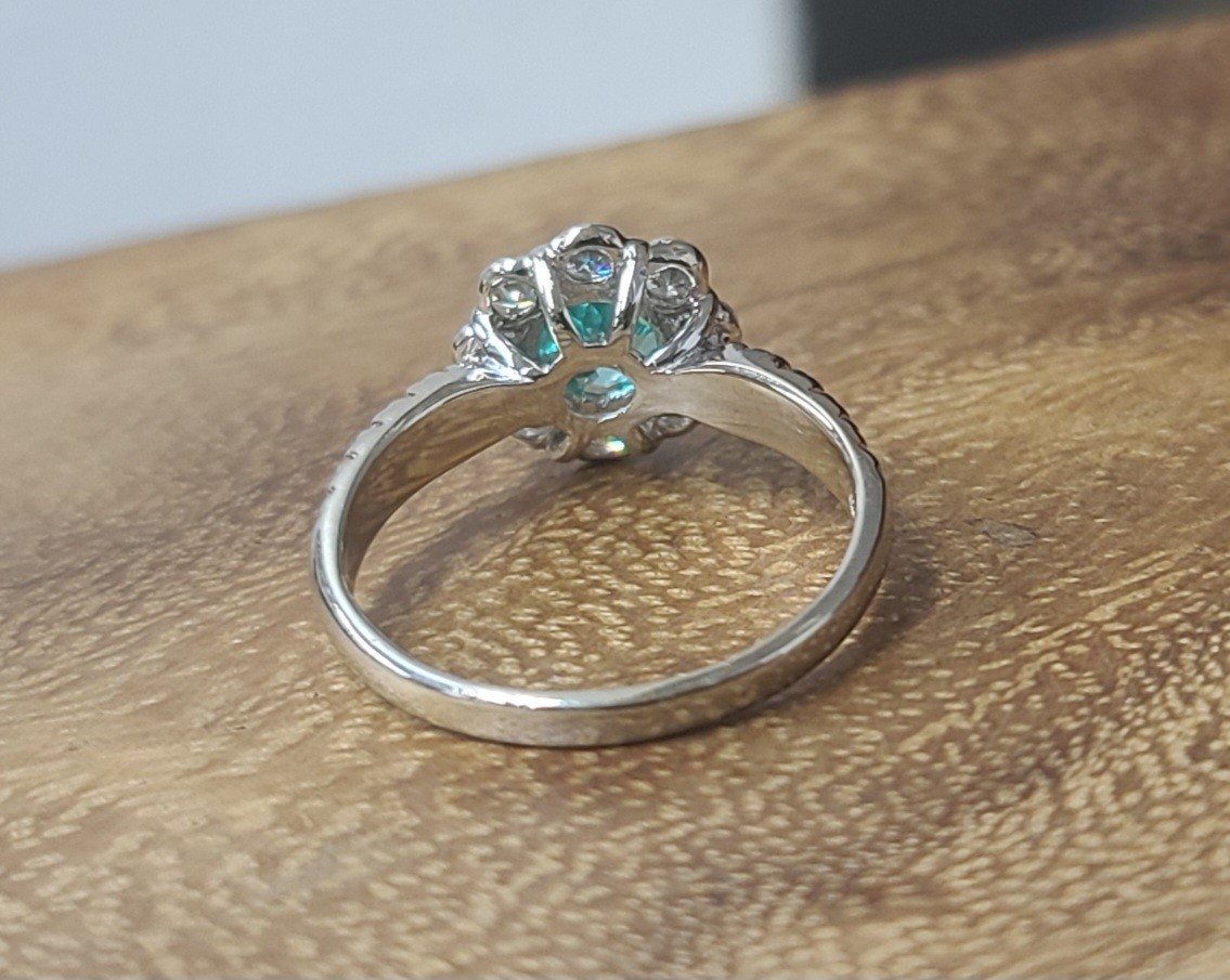 Vintage 14k White Gold Engagement Ring 1.32CT. Blue Neon Tourmaline Round Cut