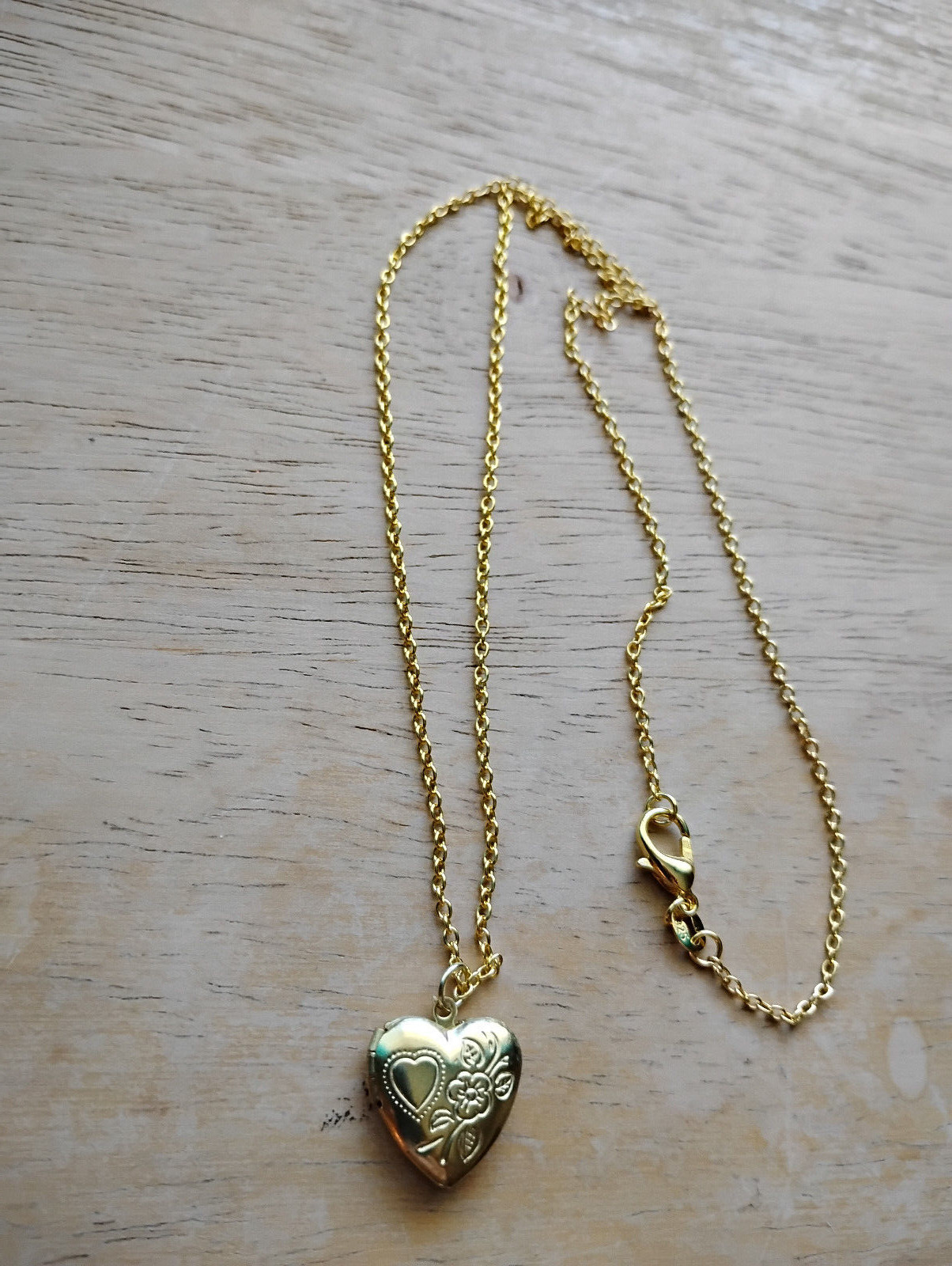Gold Heart Locket necklace etched flower 14K gold plated chain Retro Vintage