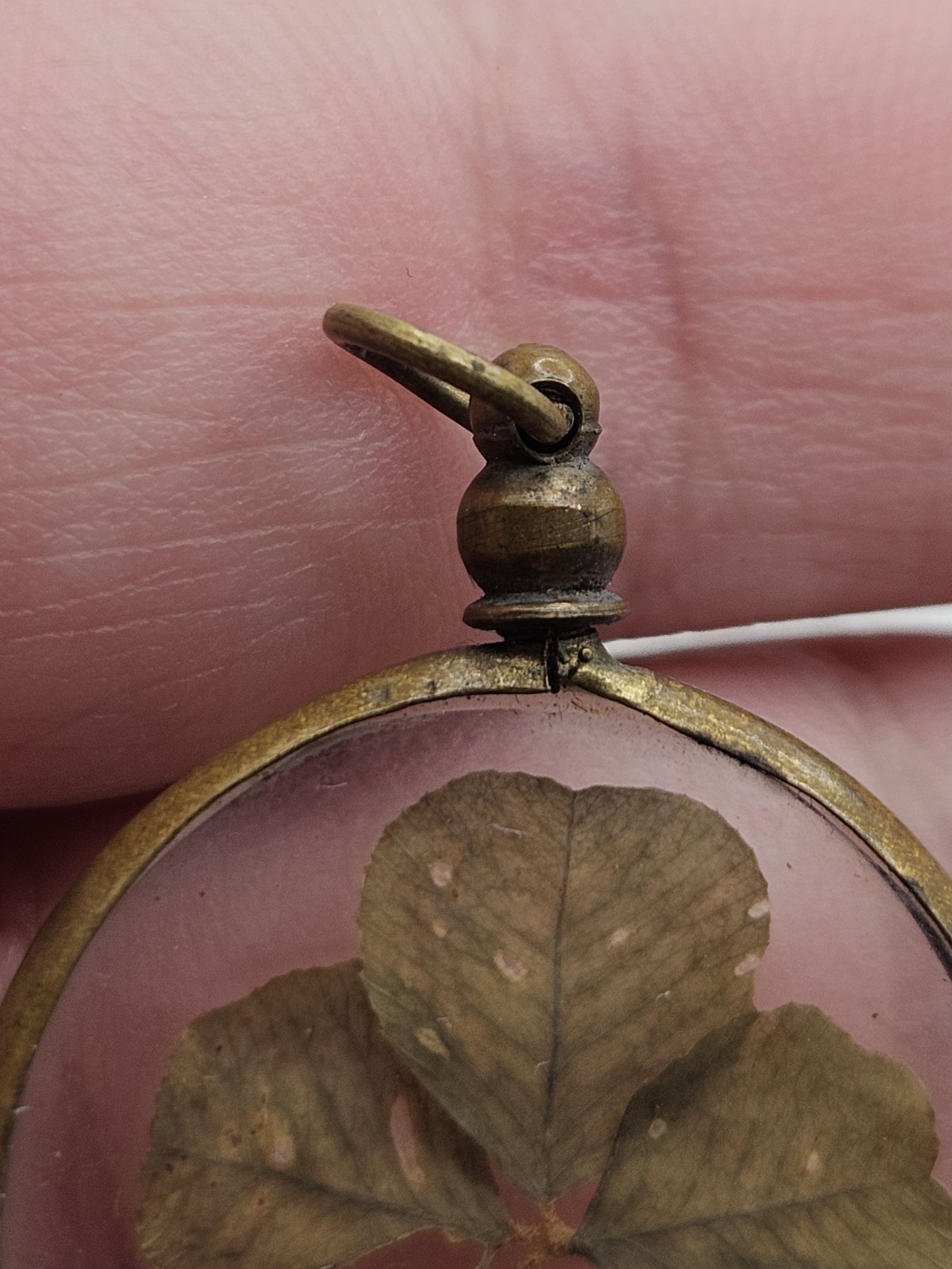 Vintage Antiqued Brass Tone Four Leaf Clover Shamrock Good Luck Charm Pendant