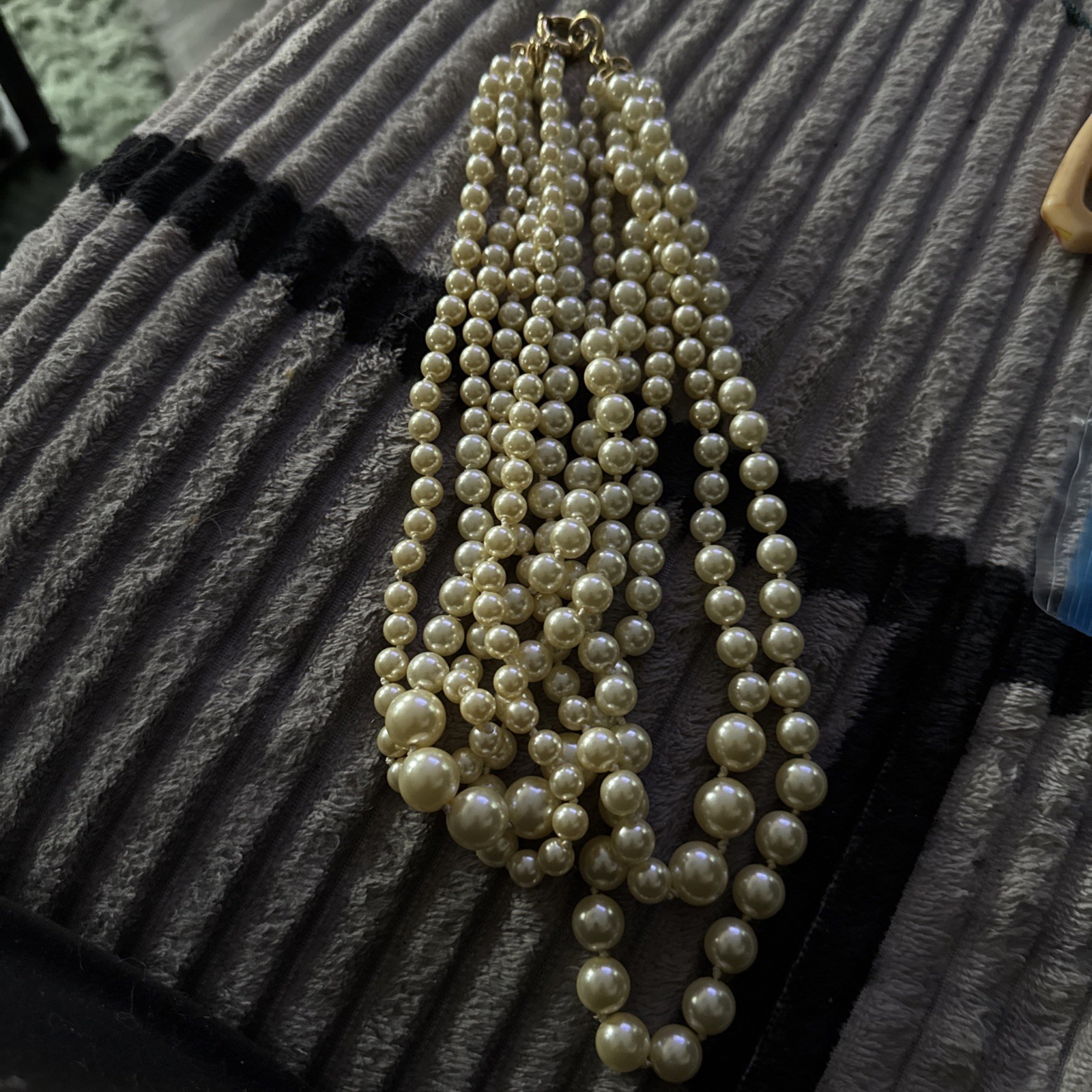Vtg Nwot J Crew Multiple Strand Cream Pearl Statement Necklace 19″
