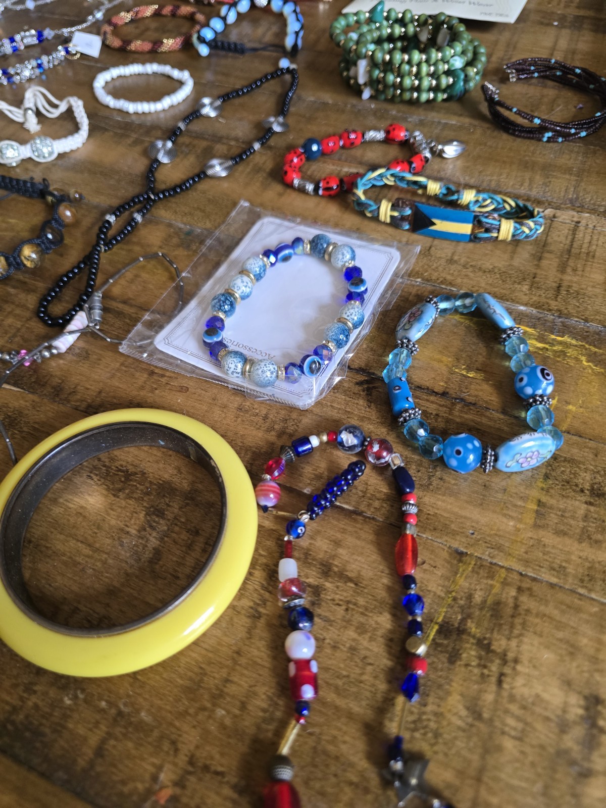 Large 30pc Lot of Bracelets & Necklaces Glass Acrylic Stone Costume Statement