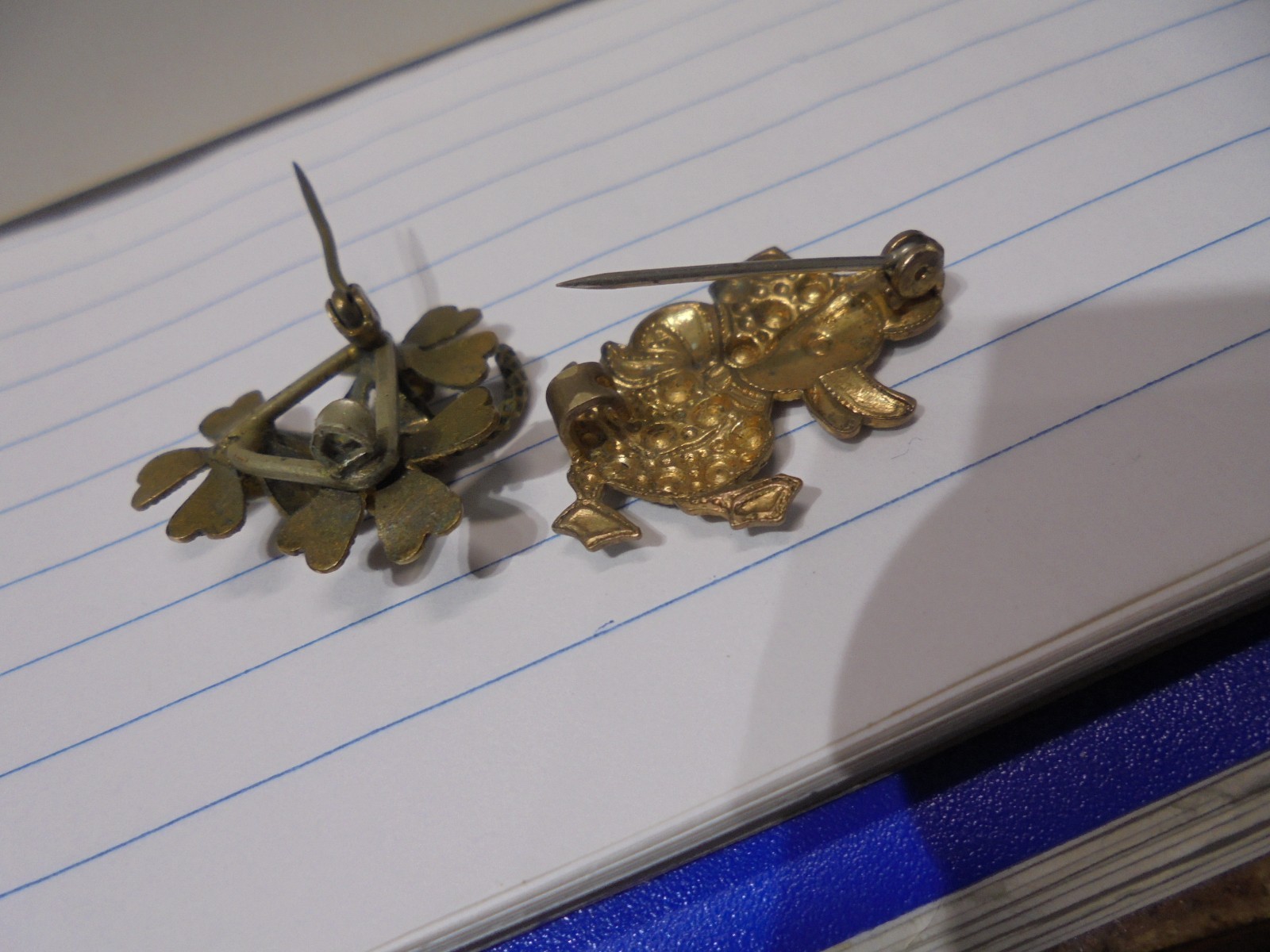 2 Old Brooches/Pins Enameled Ducky and Flower Bouquet 1″ Each