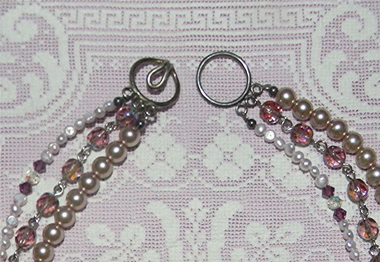 BEAUTIFUL VTG. LAVENDER AURORA BOREALIS & FAUX PEARL BEAD NECKLACE & EARRING SET