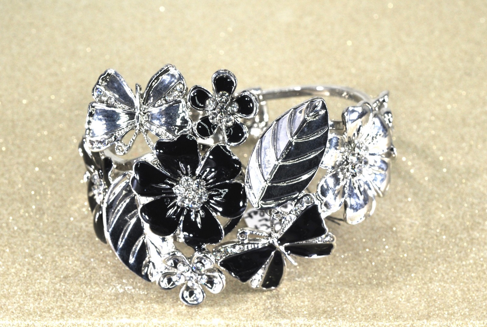 Vtg. Black Rhinestone Flower Statment necklace & Clamper Bracelet Silvertone Fab