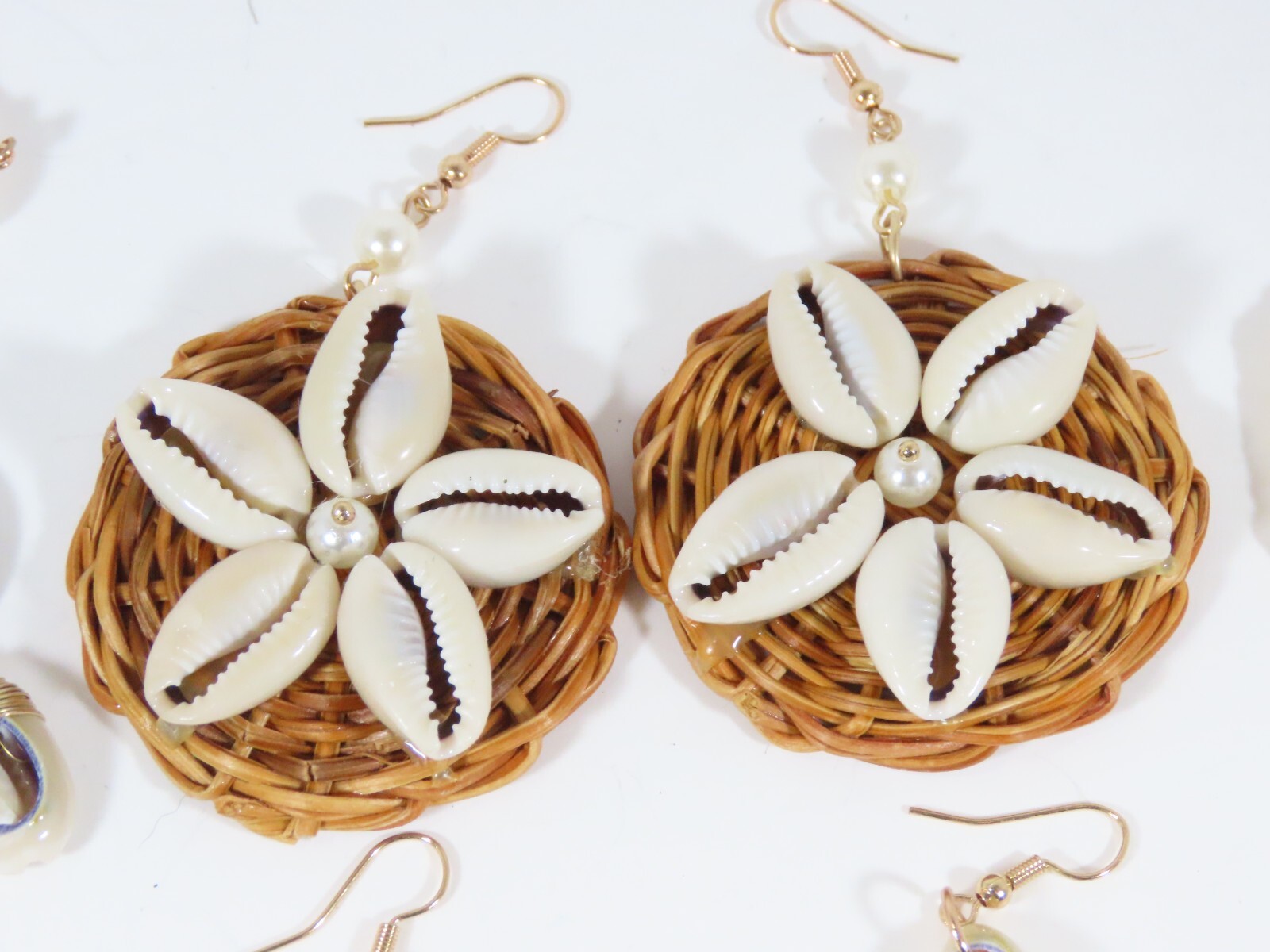 VTG Woven Wicker Wrap Rattan Dangle Drop Shell Earrings Pierced Boho Lot D2073