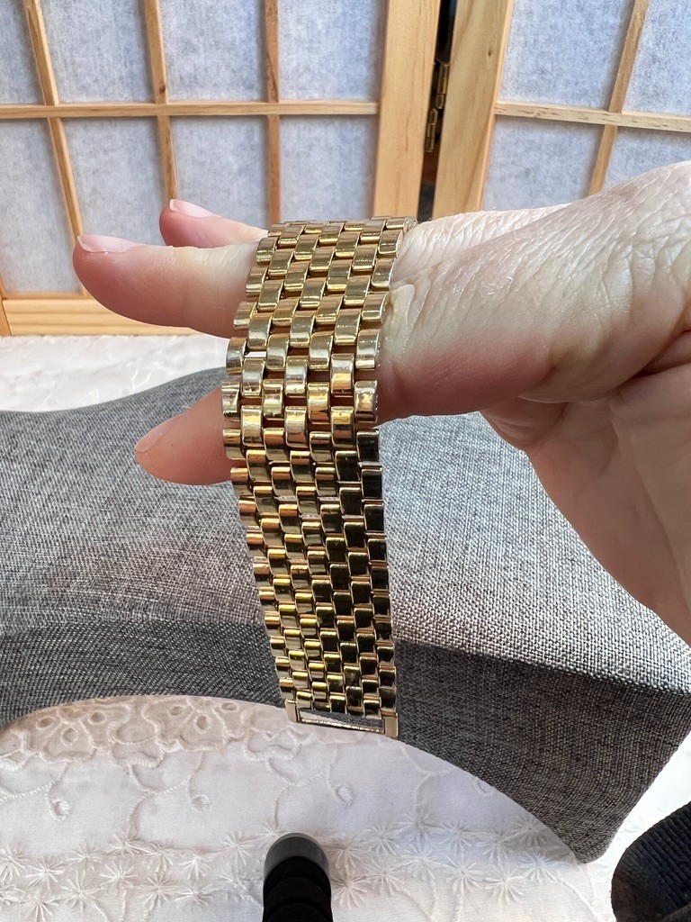 Vtg Gold Toned Link Bracelet Made in Hong Kong 7.5″L