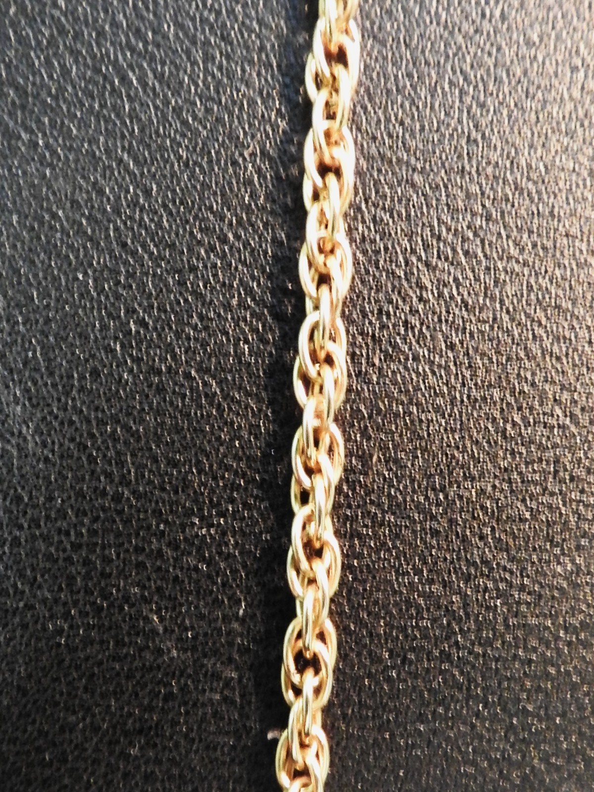 Vintage 24″ 4mm Givenchy ? Gold Tone Woven Byzantine chain link Chain Necklace