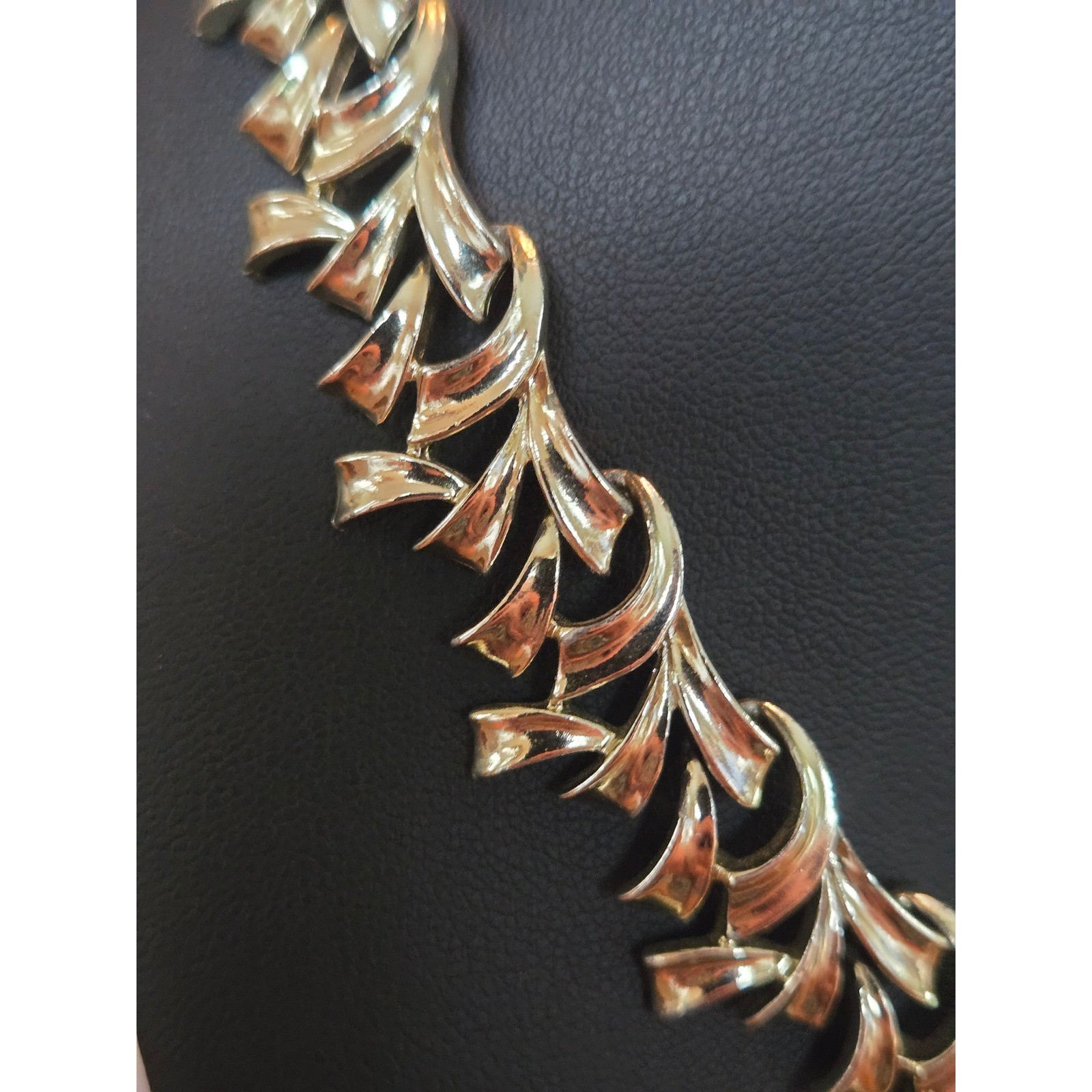 Coro Choker Leaf Necklace Vintage Mid-Century