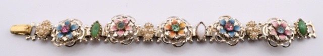 Vintage 3D Enamel Flower Rhinestone Panel Bracelet Bookchain