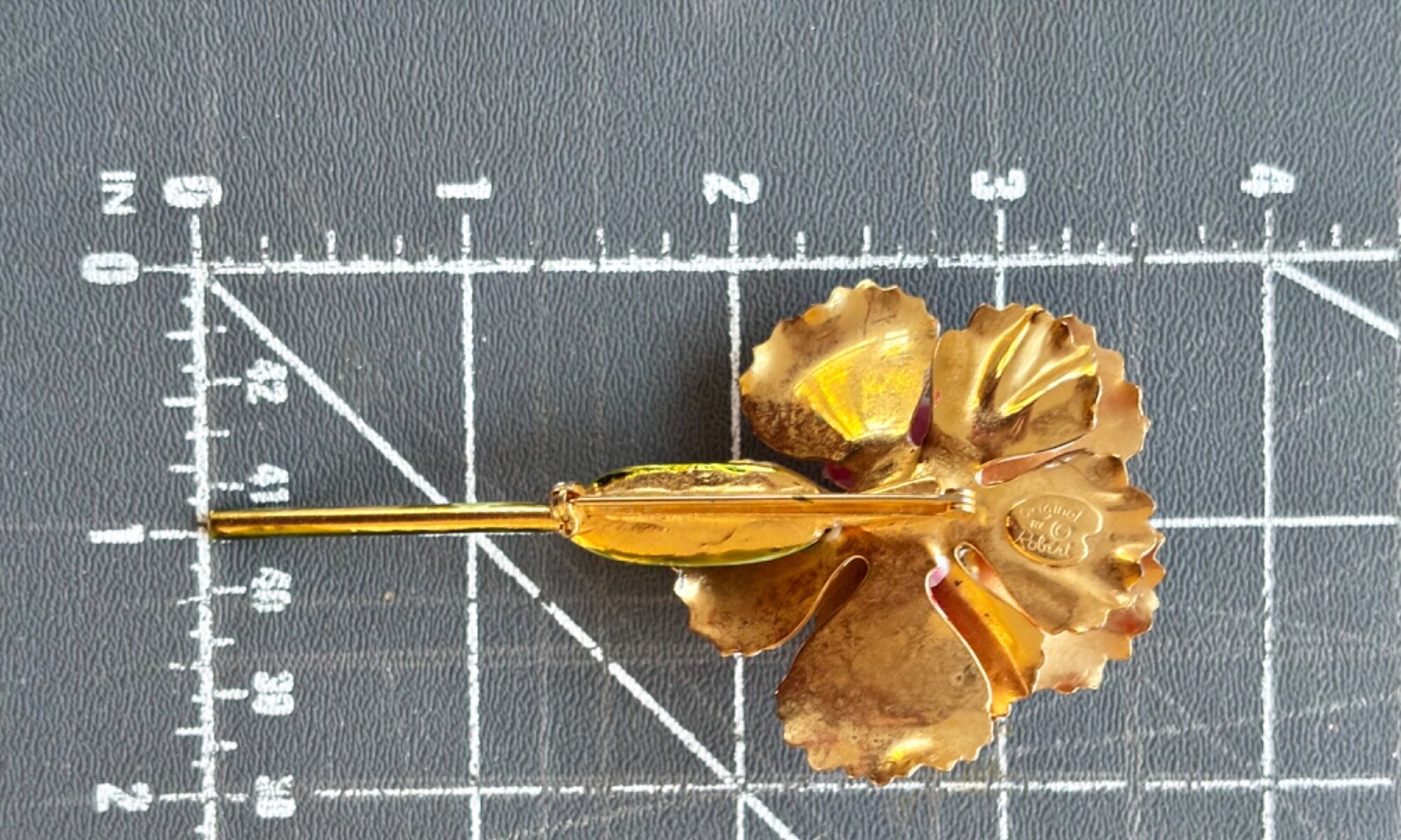 1960s Vintage Signed Original By Robert Pretty Pink Carnation FLOWER BROOCH pin