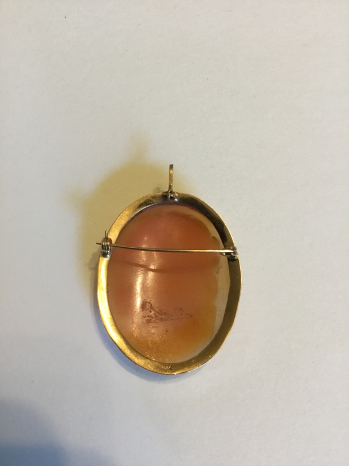 18k Italian Hand carved cameo pre-owned, produced in Torre del Greco Italy