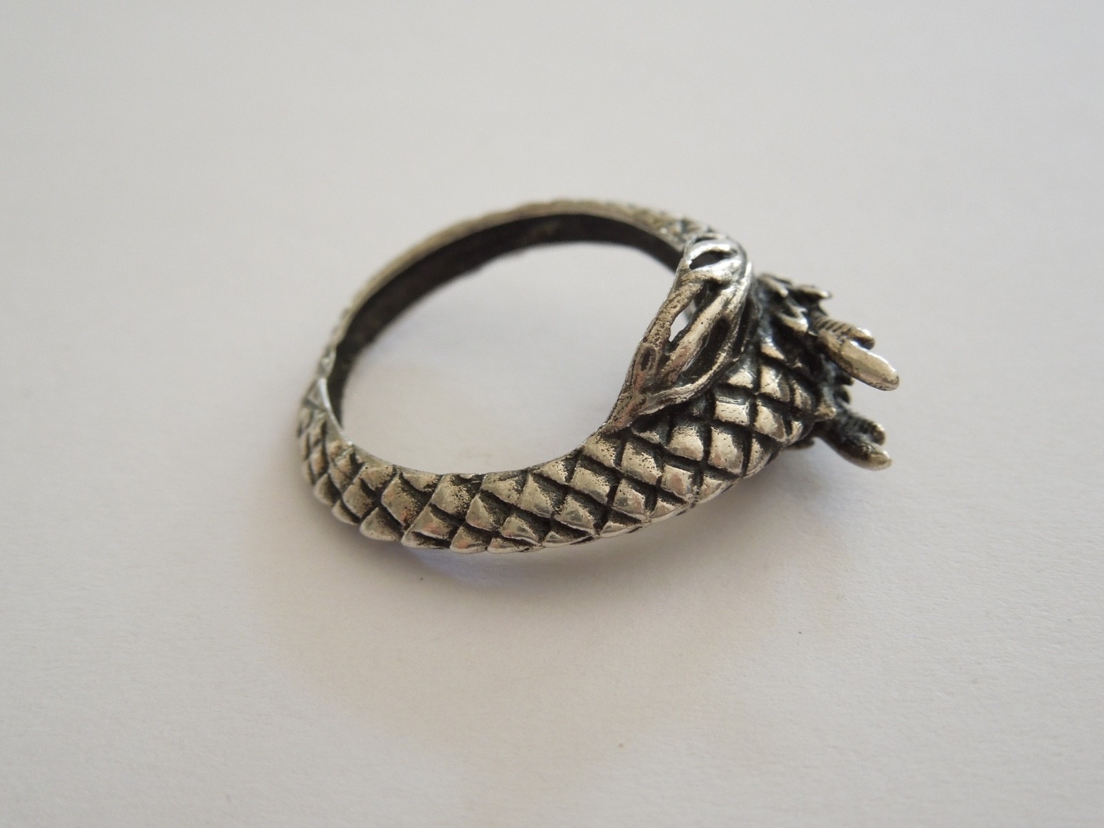 Vintage Ring Silver Verified Dragon Hallmark Unreadable 5.0 g/Size 56