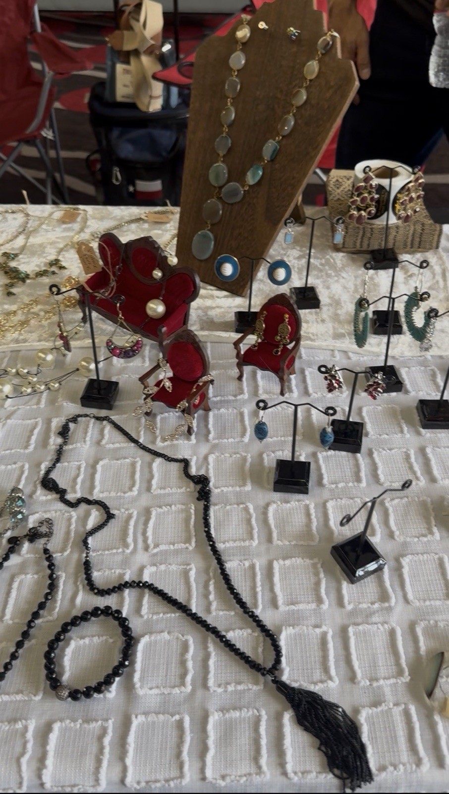 Vintage Jewelry Set 100+pc, Crystal, Stone, Glass, Metal Jewelry NO JUNK