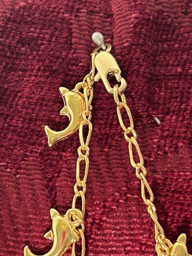 VINTAGE UNUSUAL DOLPHIN 21 INCH NECKLACE WITH A 7 INCH MATCHING CHARM BRACELET