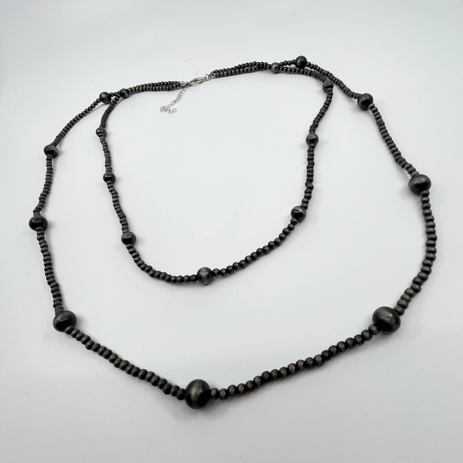 Vintage Southwestern Style Long Hematite Gray Beaded Strand Necklace Classic