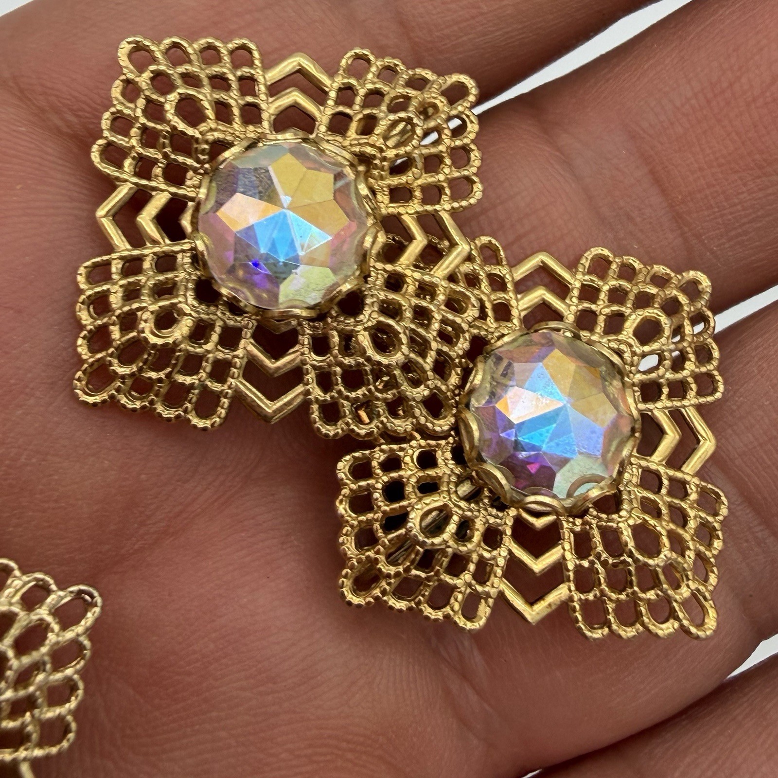 Vintage AB Rhinestone Brooch Pendant Clip On Earring Set Gold Tone Filigree Read