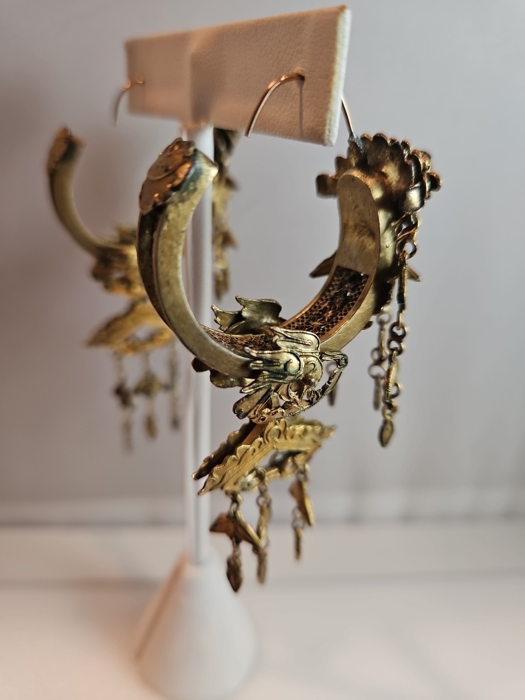 Vintage DESIGNER Signed Baroque Curled Gilt Leaf FRENCH EARRINGS – GORGEOUS Help