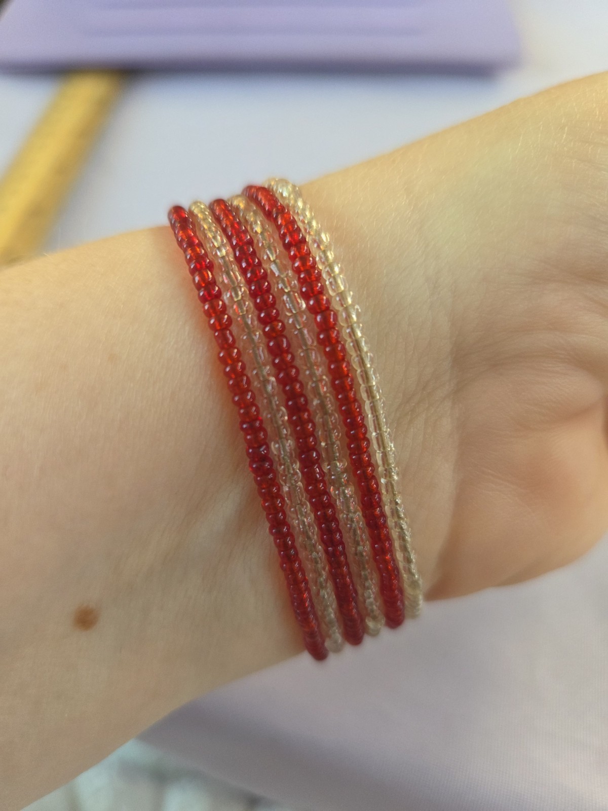 Vintage US Flag Glass Beaded Bracelet Stretch Multi Strand Hand-made Patriotic