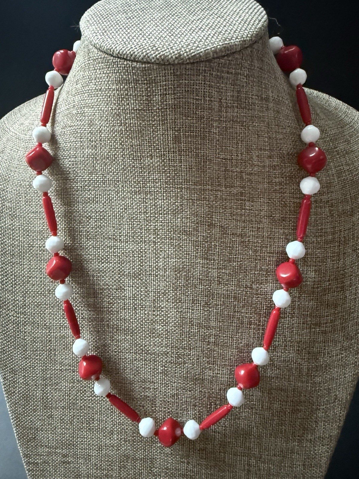 Vintage Beaded Necklace Red White Acrylic Patriotic Old Money Americana 4th July